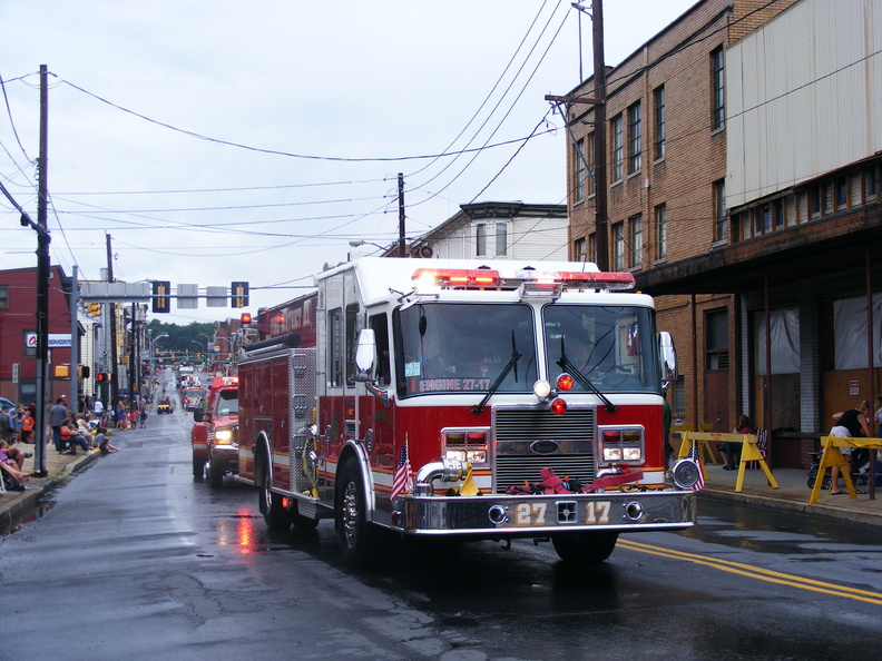 9 11 fire truck paraid 274